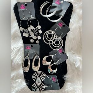 Lot #15 of 6 pieces fashion earrings